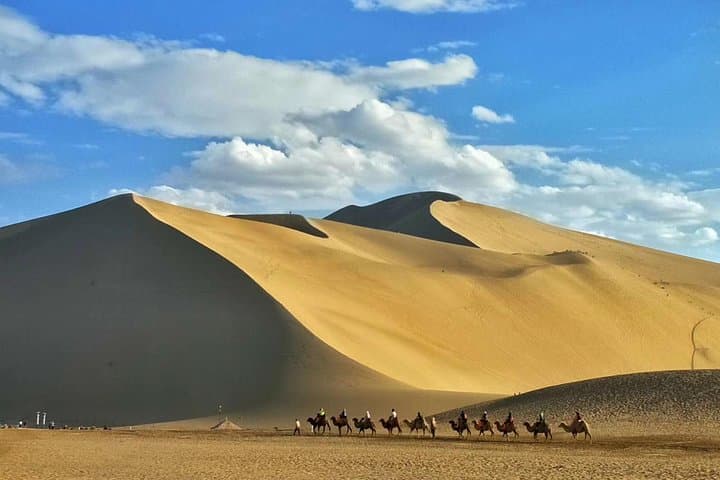 3-Day Private Silk Road Tour of Dunhuang: Mogao Grottoes, Yulin Grottoes, Crescent Moon Pool