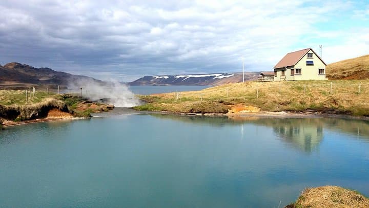 Visit the Volcanoes - Half Day Private Tour - up to 9 passengers photo 2