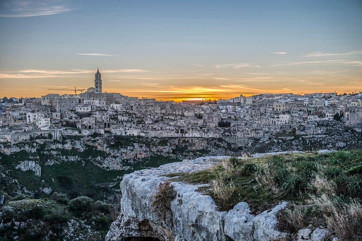 Guided Walking Tour in the Regional Park of Rupestrian Churches photo 4