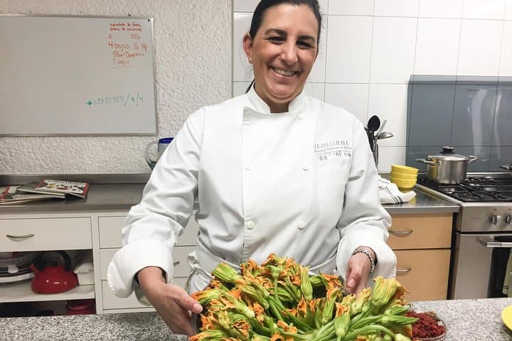 Private Mexican Cooking Class with Gastronomic Historian, Lucia photo 2