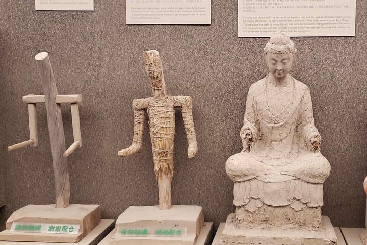 3-Day Private Silk Road Tour of Dunhuang: Mogao Grottoes, Yulin Grottoes, Crescent Moon Pool photo 5