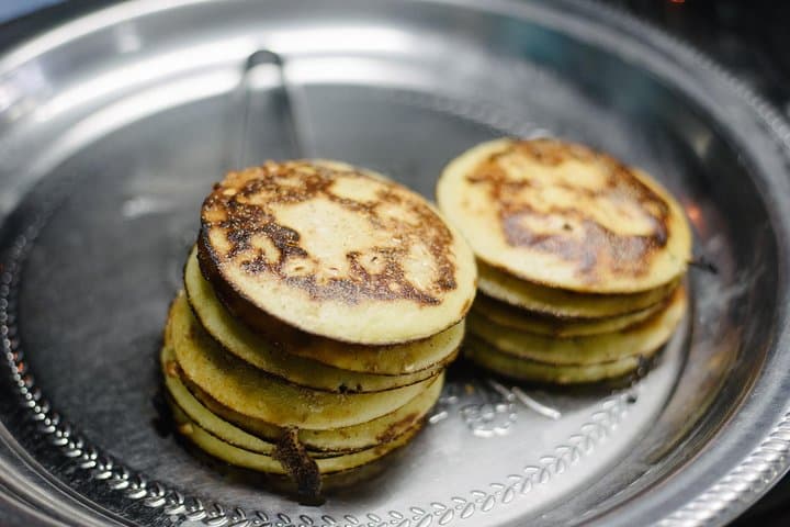 Yangon Breakfast and Market Tour - The must try dishes! photo 5