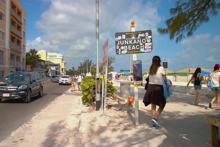 Dilly Dally Walking Tour of Nassau Attractions photo 3