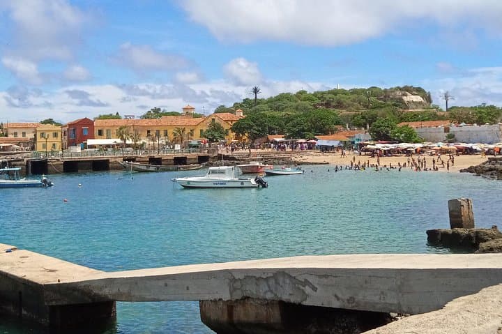 Half Day Tour : Explore Goree island