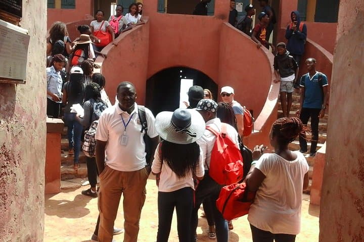 Half-Day GOREE Island Tour:The Heritage Tour photo 2