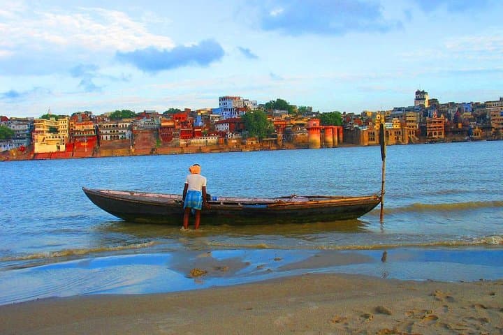 Sunrise in Banaras with Ganga Aarti (2 Hours Guided Walking Tour) photo 3
