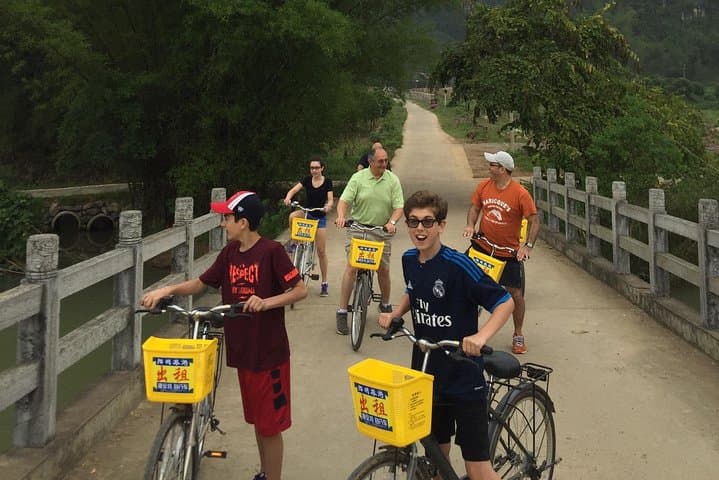 Full-day Tour: Cycling, Rafting & SanjieLiu Outdoor Water Theatre photo 3