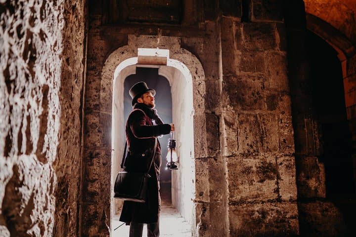 Buda Castle District Dark History, Legends and Vampire Night Tour photo 3