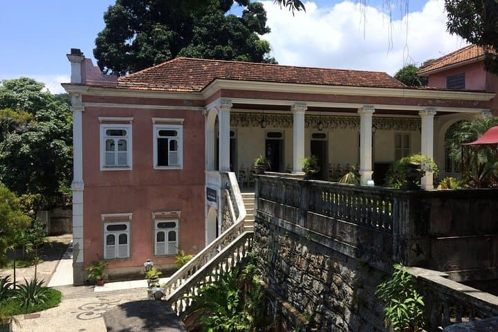 Walking tour of the bohemian neighborhoods of Santa Teresa and Lapa photo 2