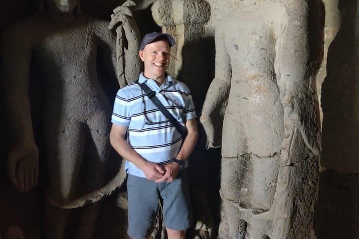 Elephanta Caves & Island Guided Private Tour photo 4