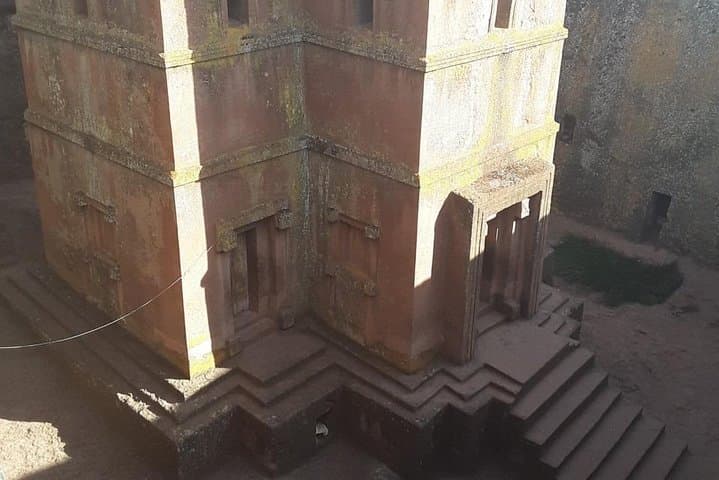 Tour 11 monolithic rock churches & museum in Lalibela & cave church with mummies photo 3