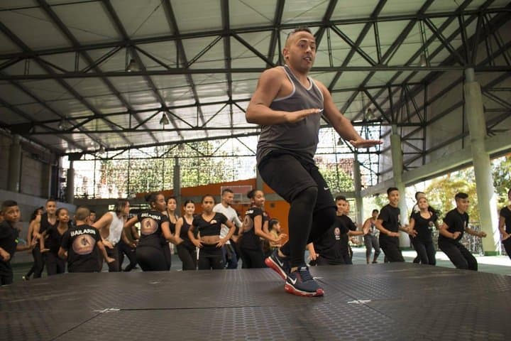 Face-to-face dance classes in Bogotá. La Candelaria photo 4