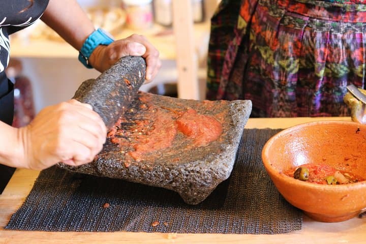 Make your own Mayan Pepian - Cooking class photo 4