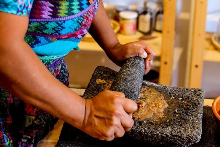 Make your own Mayan Pepian - Cooking class photo 2