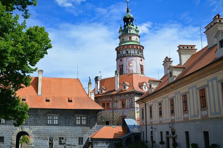 Explore the Instaworthy Spots of Cesky Krumlov with a Local photo 4