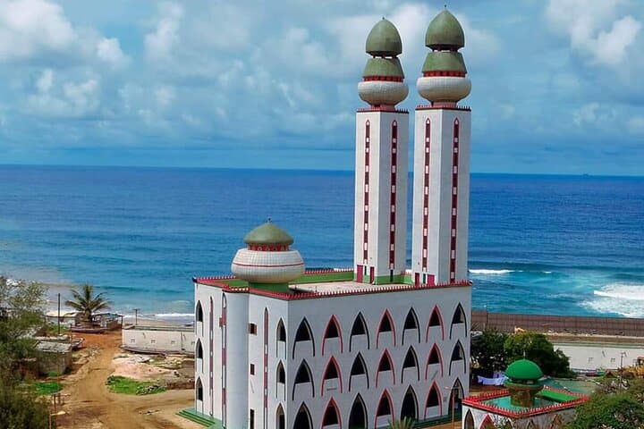 Day trip Goree island and Dakar city tour  photo 4