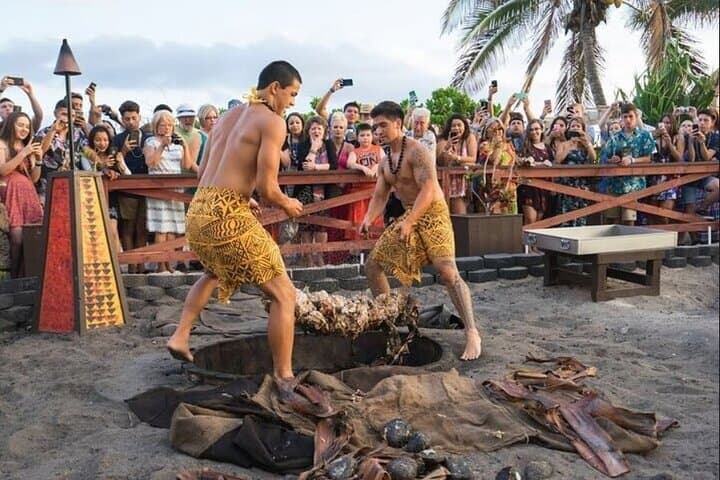 Oahu: Germaine's Luau photo 3