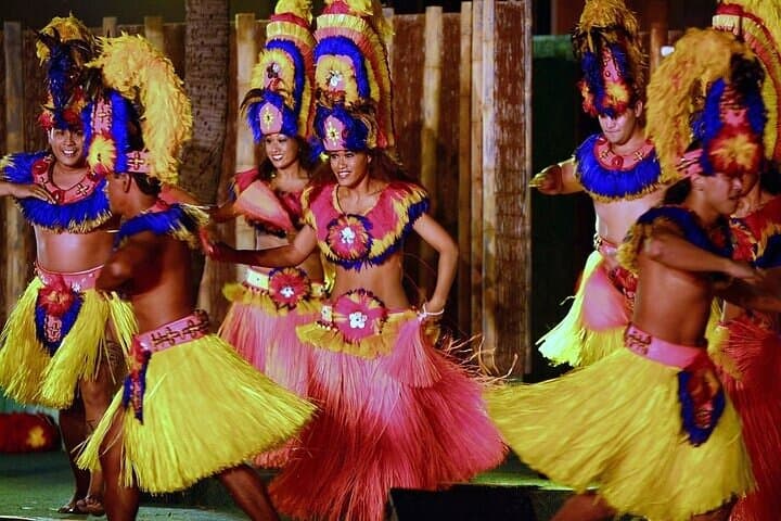 Oahu: Germaine's Luau photo 5