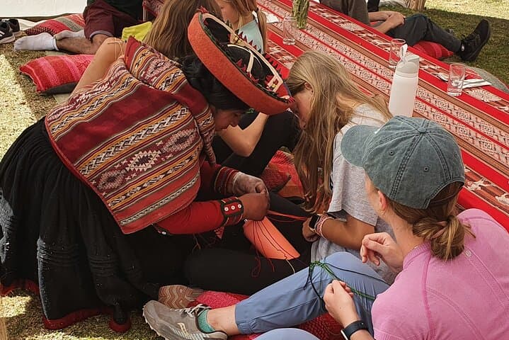 The Textile Workshop Experience in Cusco Region photo 5