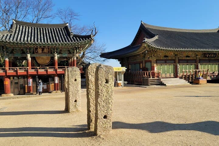 Busan Beomeosa Temple & Hongbeopsa Temple with temple lunch photo 4