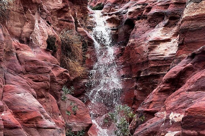 Discover Petra Hidden Gems  photo 3