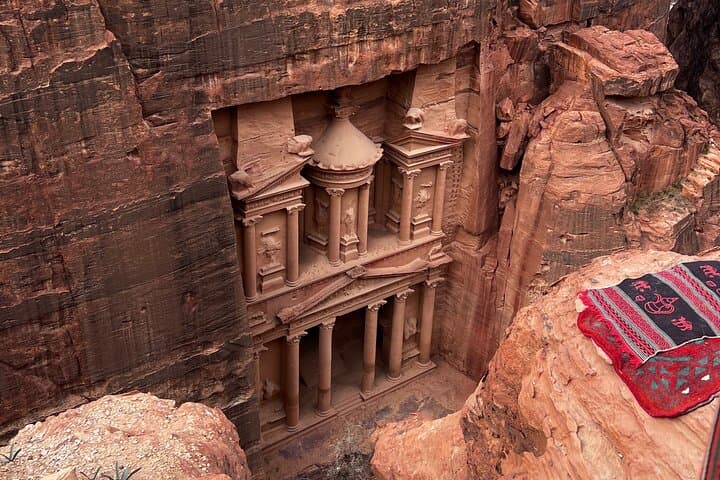 Discover Petra Hidden Gems  photo 5