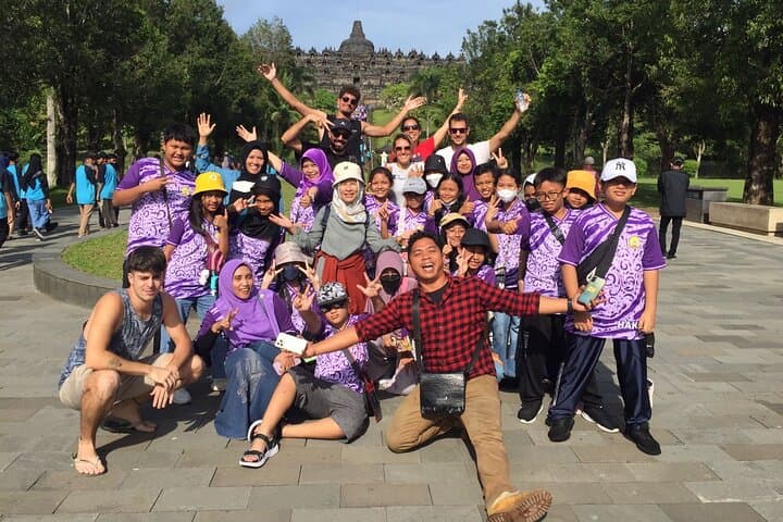 Borobudur Sunrise from setumbu Hill , Merapi Volcano & Prambanan Full Day Tour photo 4