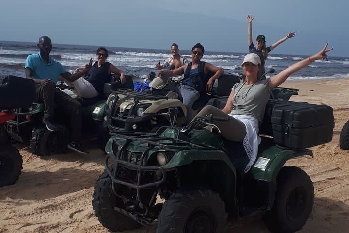 Day Tour Bandia Wildlife Reserve and pink lake  photo 4