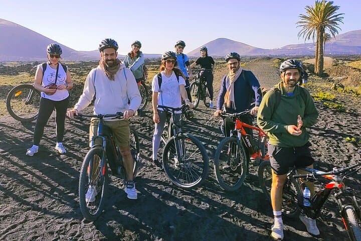 Lanzarote E-Bike Tour: Volcano Craters & Scenic Vineyards photo 2