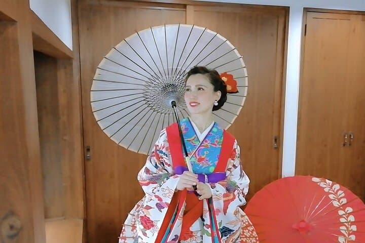Traditional Japanese Costumes "Kimono", "Yukata", "Ryuso", "Photograph Course "Hair Set & Lipstick & Kimono & Photography" photo 3