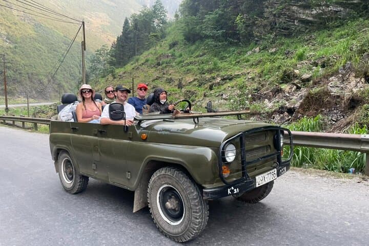 Ha Giang Army Open Air Jeep Tour 3 Day Get Off the Beaten track photo 4