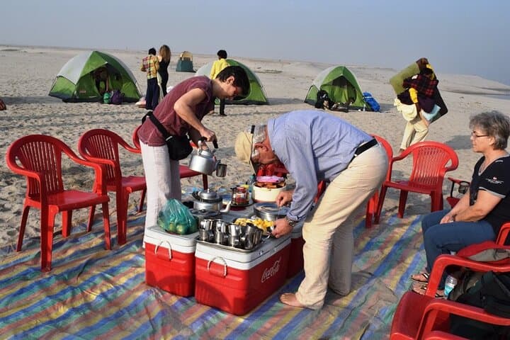 Sailing and Camping on the Ganges photo 4