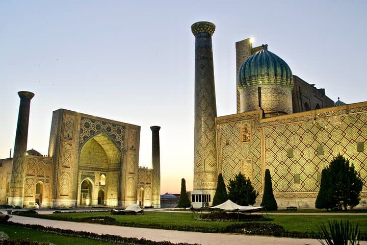 Samarkand City Tour with a Professional Photographer photo 5