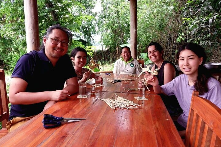 Day-time Bamboo weaving & Cooking Classes join-in photo 5