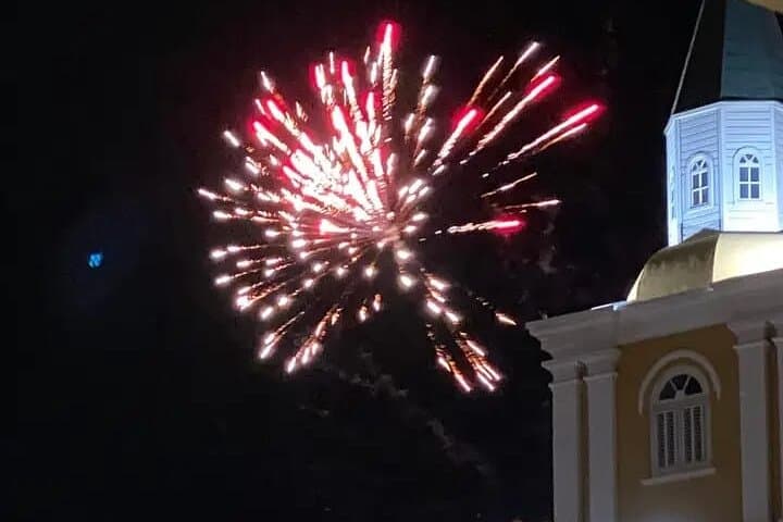 Curacao Night Adventure Bar Hops & Bites photo 4