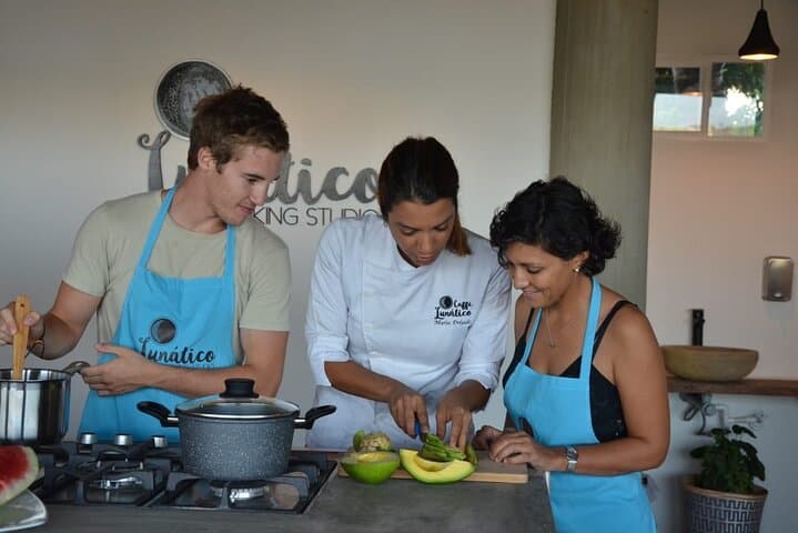 Small-Group Colombian Cooking Class in Cartagena with Local Chefs photo 2