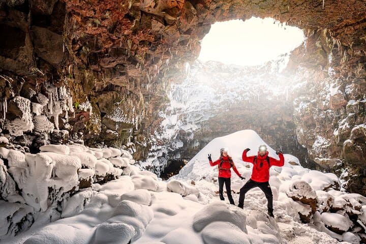 Lava Tunnel Tour Including Transfers from Reykjavik  photo 2