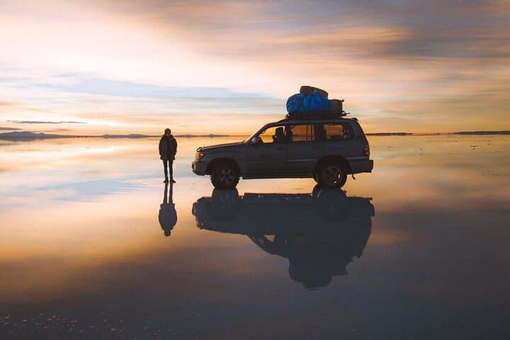 Uyuni Private Night Tour  photo 4