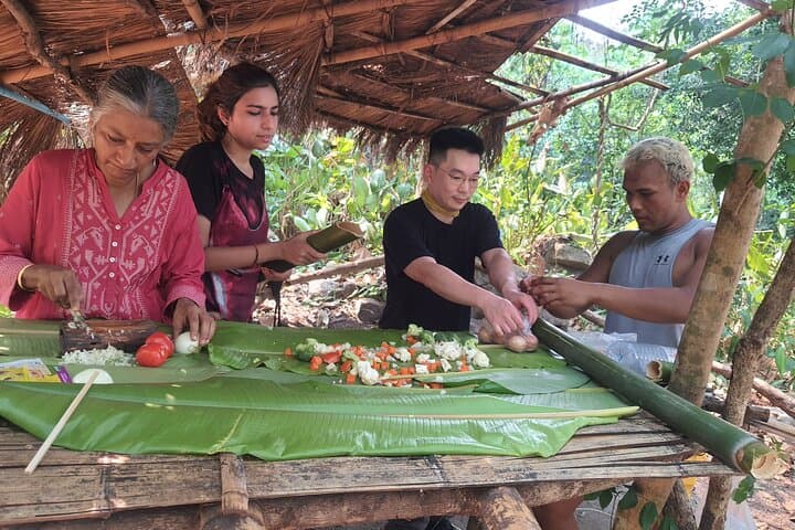 Trekking with Lunch cooked by Bamboo in the Chiang Rai jungle photo 3