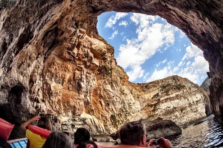 Half Day Tour in Marsaxlokk Village, Market, Blue Grotto & Qrendi photo 4