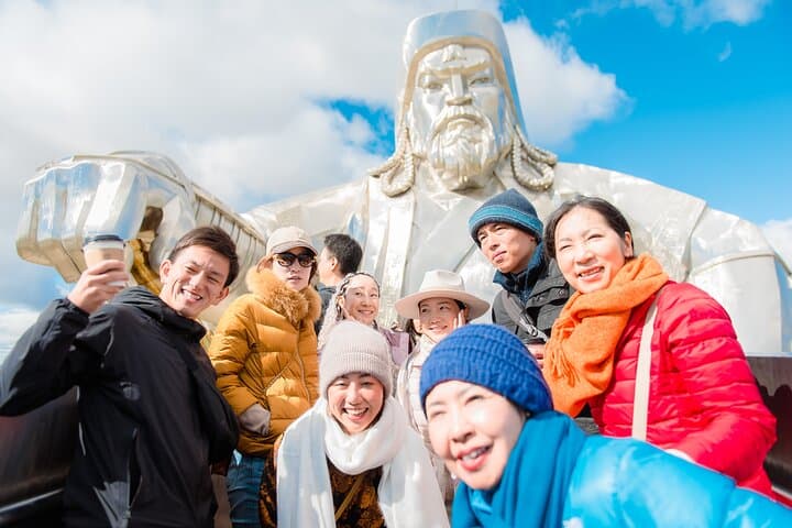 Horseback Riding Tour to Turtle Rock & Aryabal photo 5