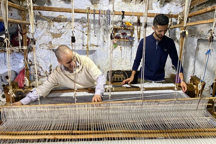 Chefchaouen Traditional Wool Weaving Workshop with Local Artisans photo 5