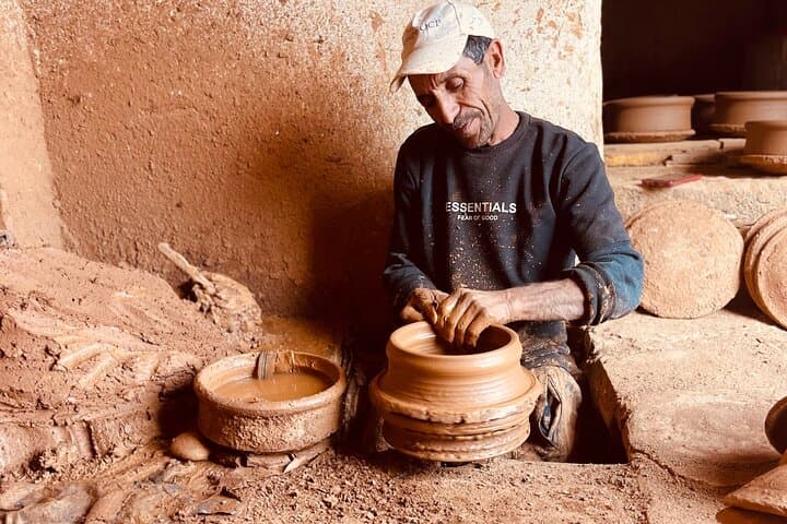Marrakech: Spend Natural day Pottery, walk and pool photo 2