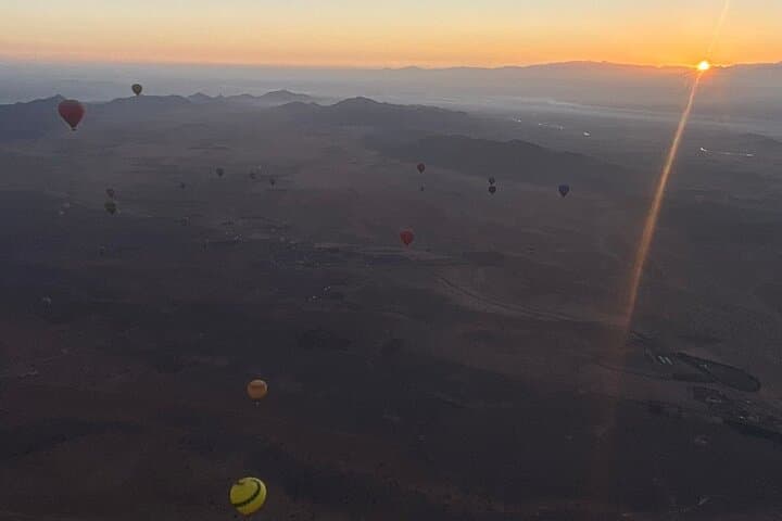 Hot air balloon flight to Marrakesh at sunrise small group