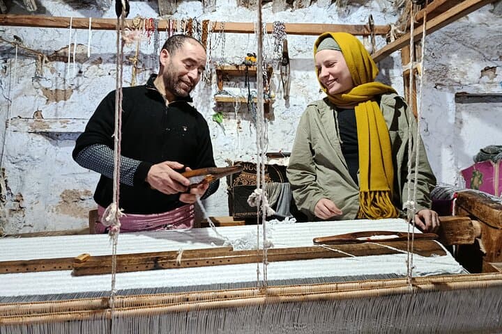 Chefchaouen Traditional Wool Weaving Workshop with Local Artisans photo 3