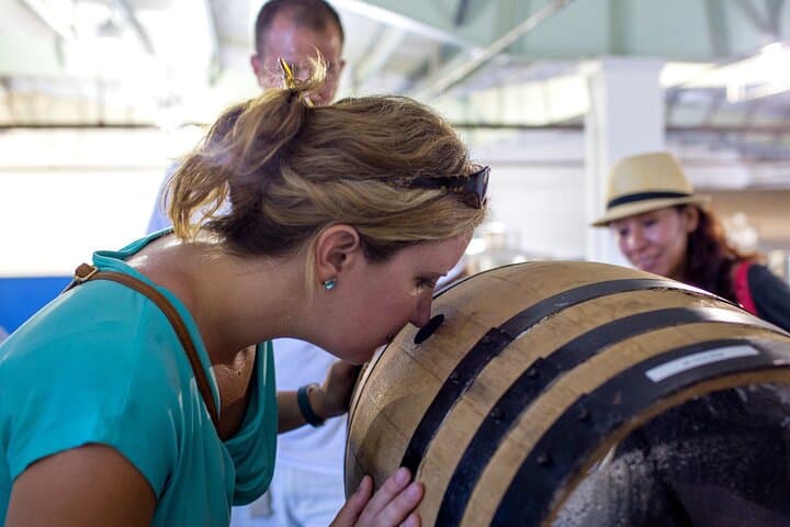 Rum Tasting and Food Walking Tour in Nassau Bahamas photo 5