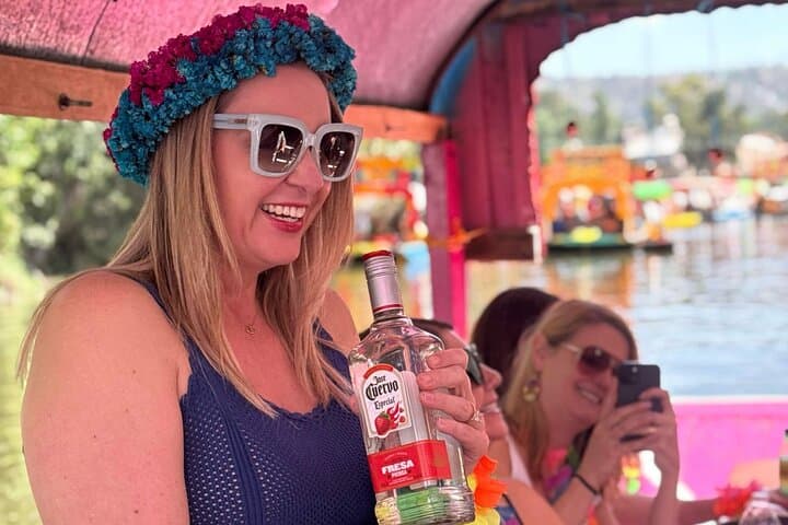 Tequila Tasting (unlimited) and Cultural Party in Xochimilco photo 3