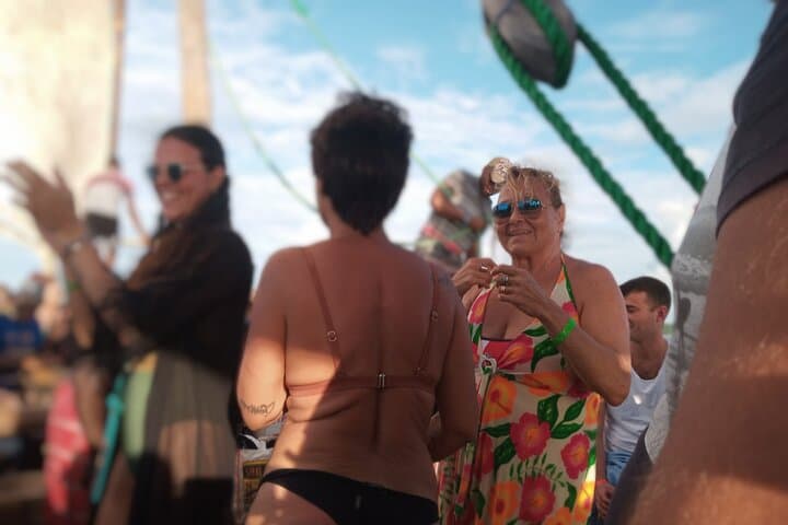 Sunset Cruise with Aperitif on the Indian Ocean photo 5