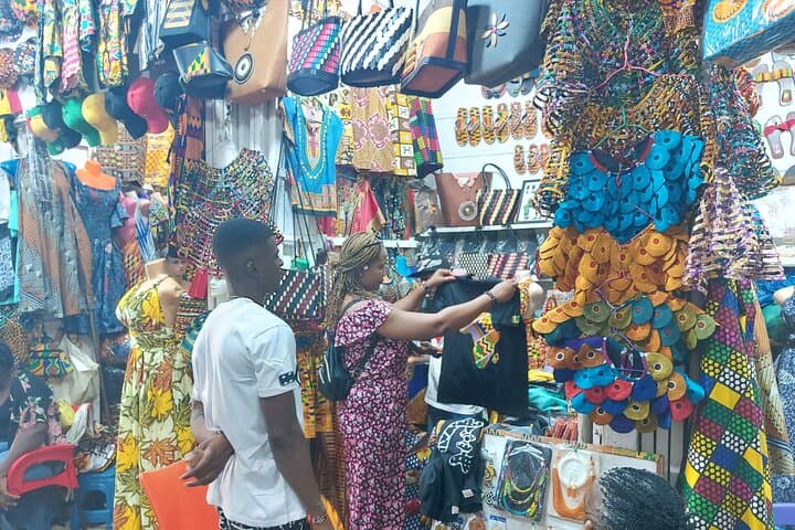 Makola Market Walking Tour photo 5