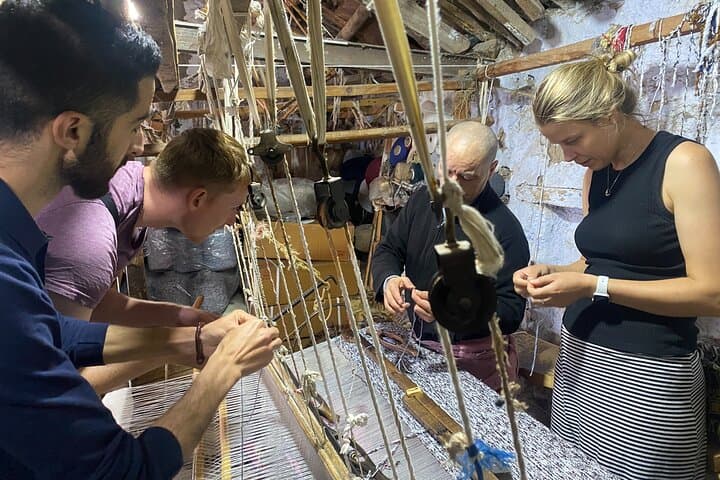 Chefchaouen Traditional Wool Weaving Workshop with Local Artisans photo 2